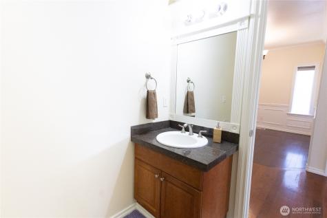 11816 240th Place Kent WA 98030