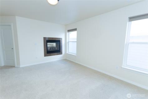 11816 240th Place Kent WA 98030