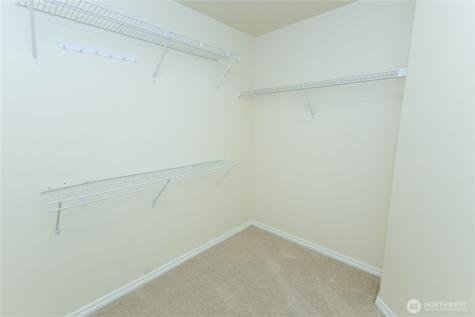 11816 240th Place Kent WA 98030