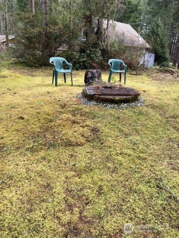 531 N Mountain View Drive Hoodsport WA 98548