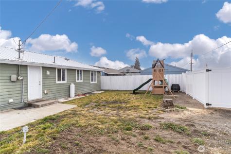 1211 Cottage Street SE Ephrata WA 98823