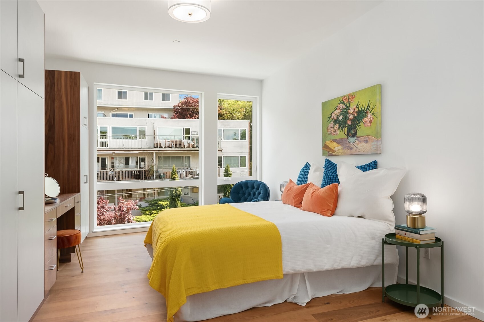 633 13th Avenue E Seattle WA 98102