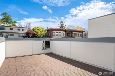 633 13th Avenue E Seattle WA 98102