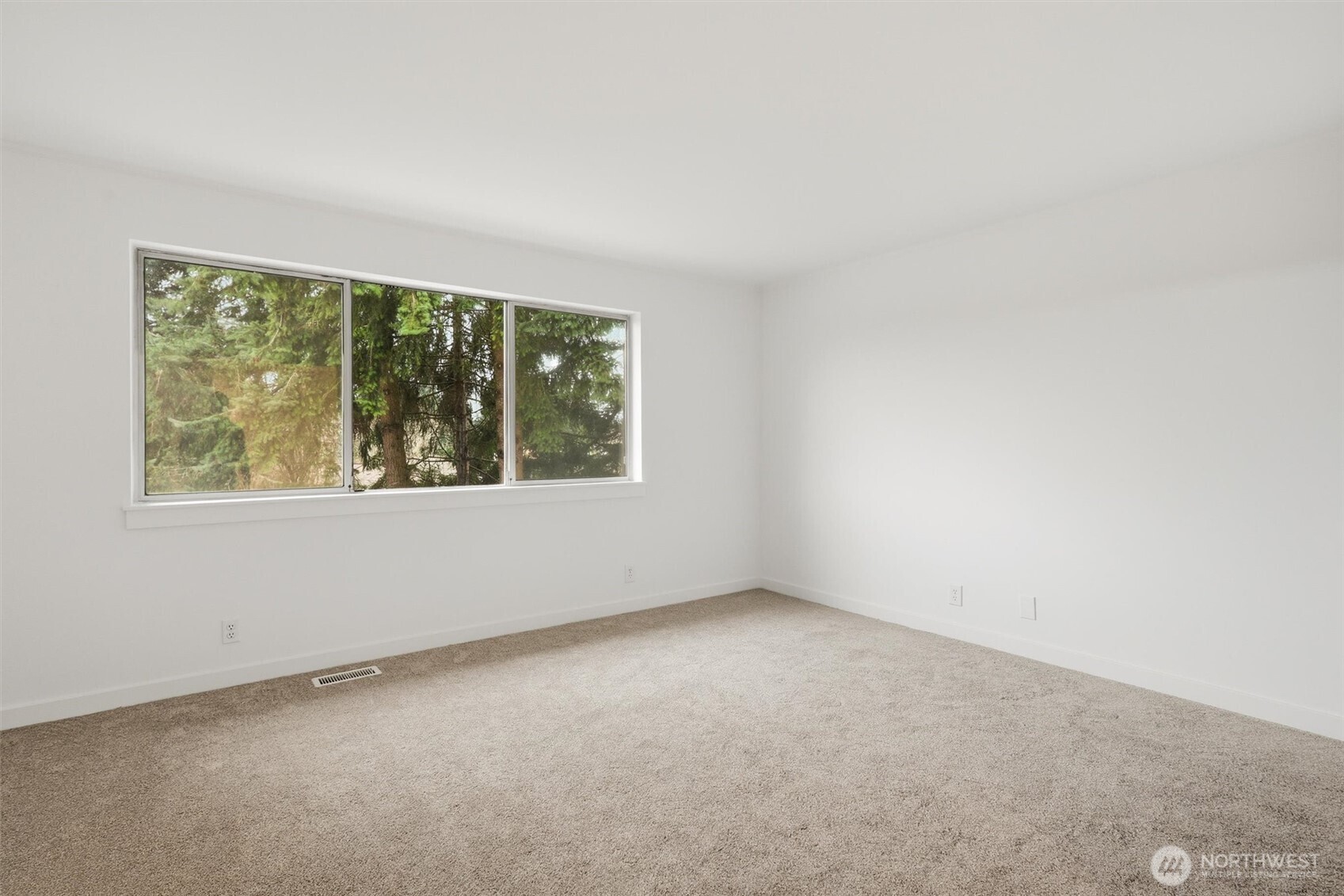 8703 NE 144th Court Kirkland WA 98034