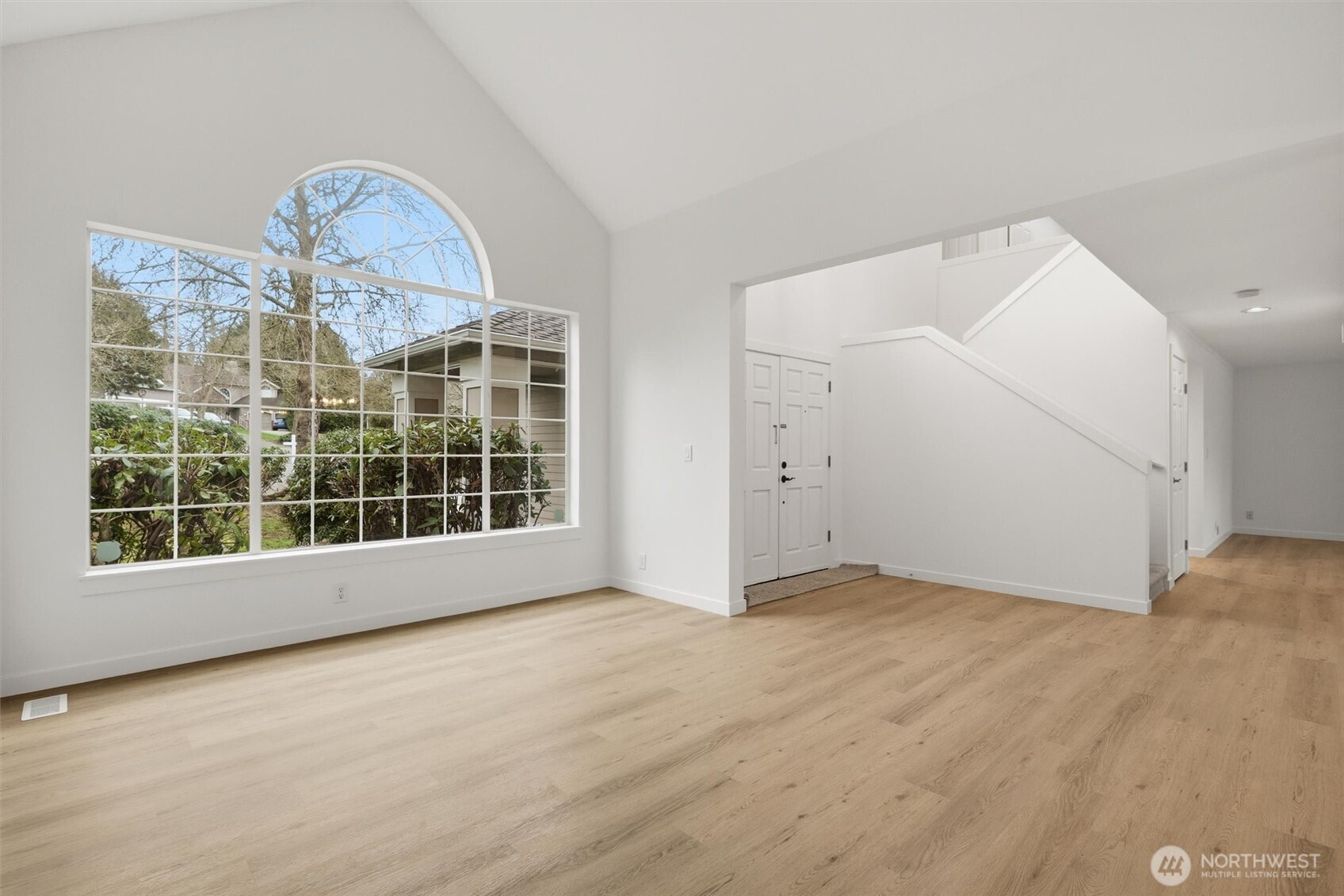 8703 NE 144th Court Kirkland WA 98034
