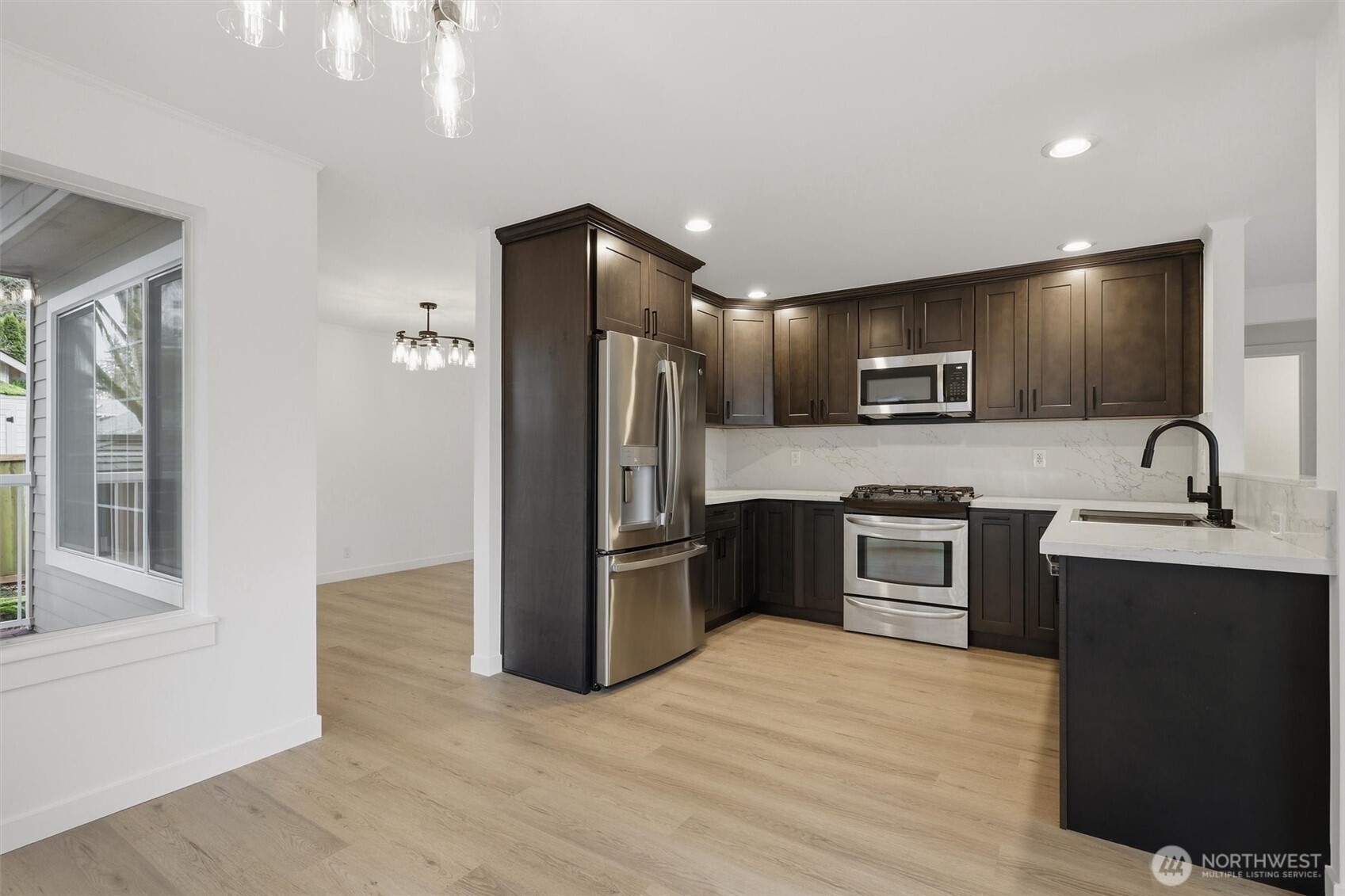 8703 NE 144th Court Kirkland WA 98034