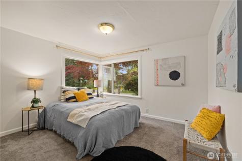 11253 35th Avenue SW Seattle WA 98146