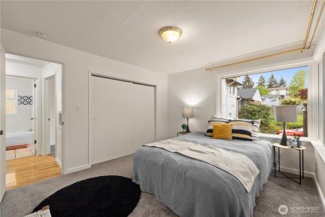 11253 35th Avenue SW Seattle WA 98146
