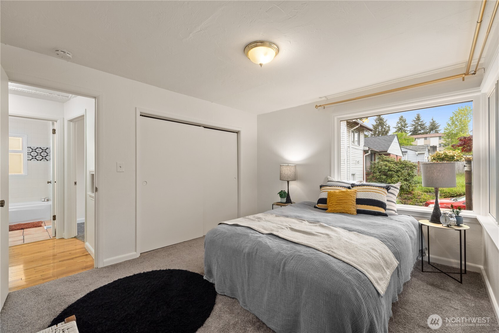 11253 35th Avenue SW Seattle WA 98146