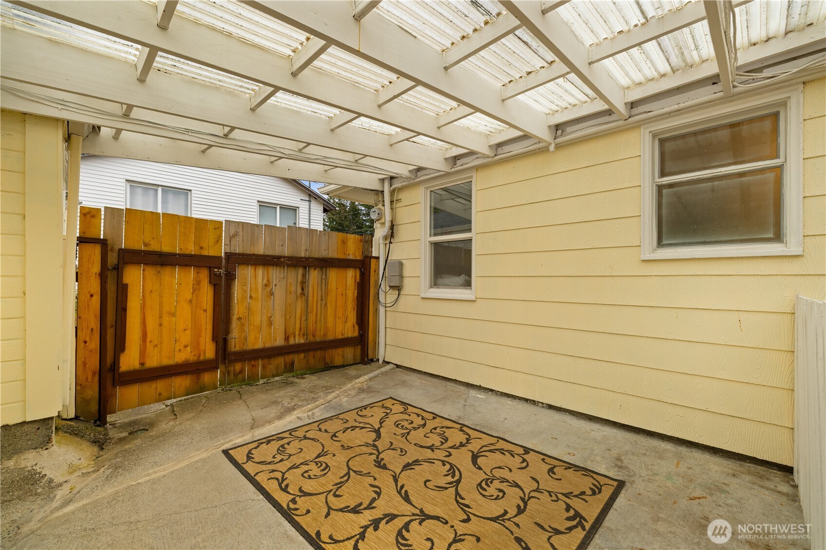 11253 35th Avenue SW Seattle WA 98146