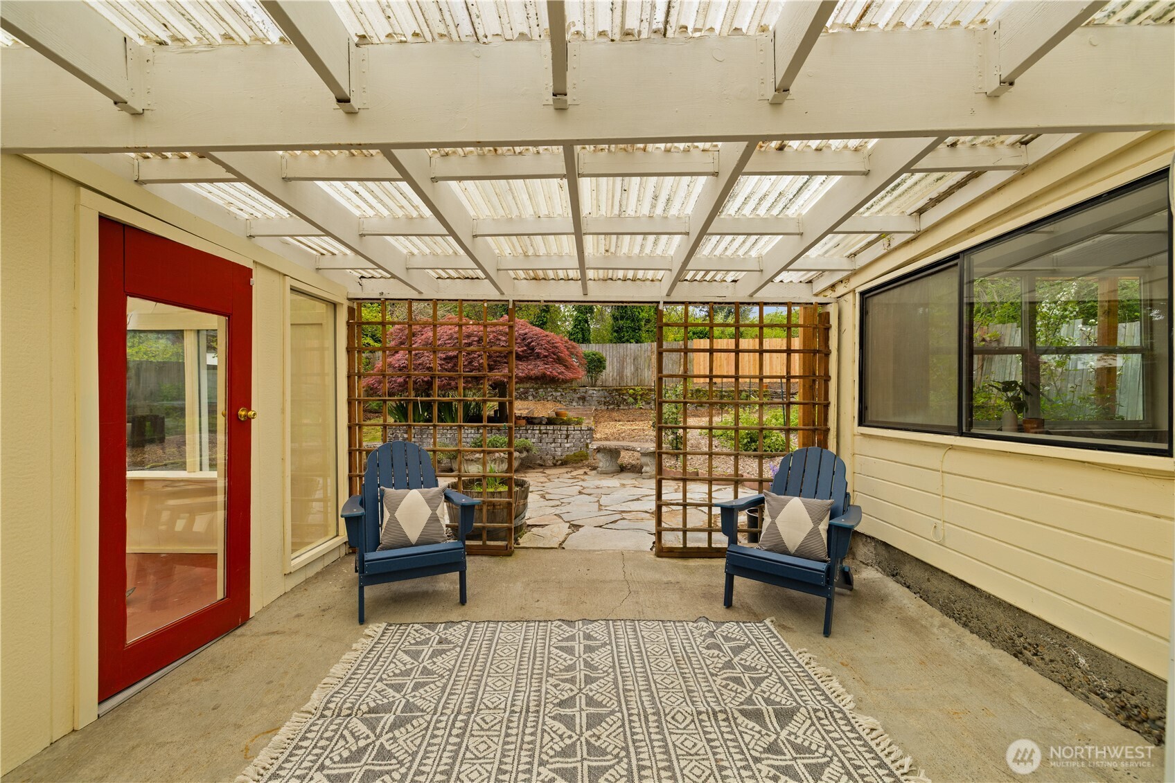 11253 35th Avenue SW Seattle WA 98146