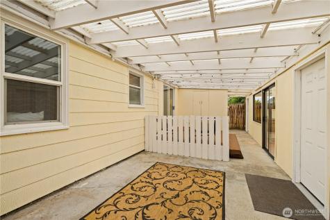 11253 35th Avenue SW Seattle WA 98146