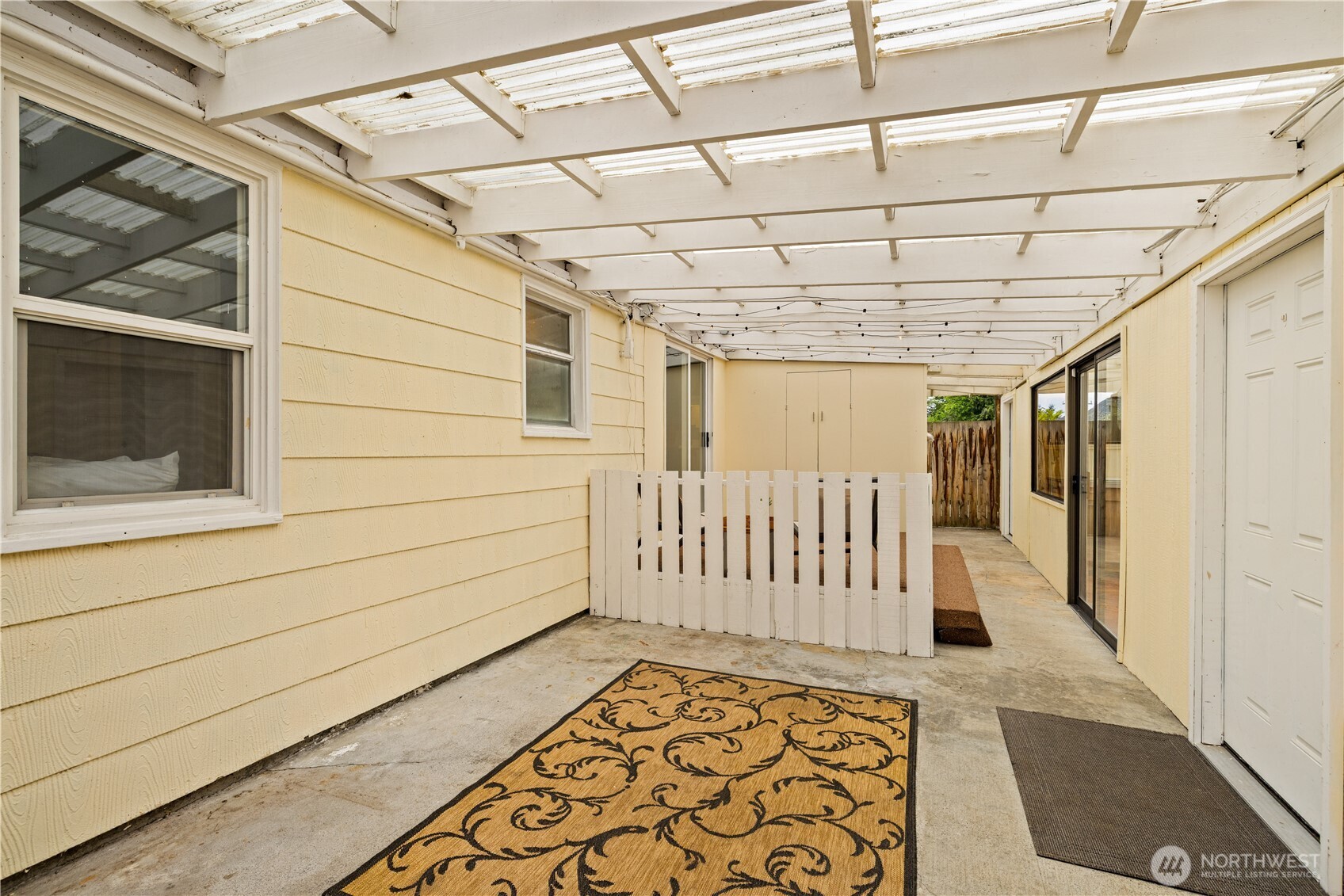 11253 35th Avenue SW Seattle WA 98146