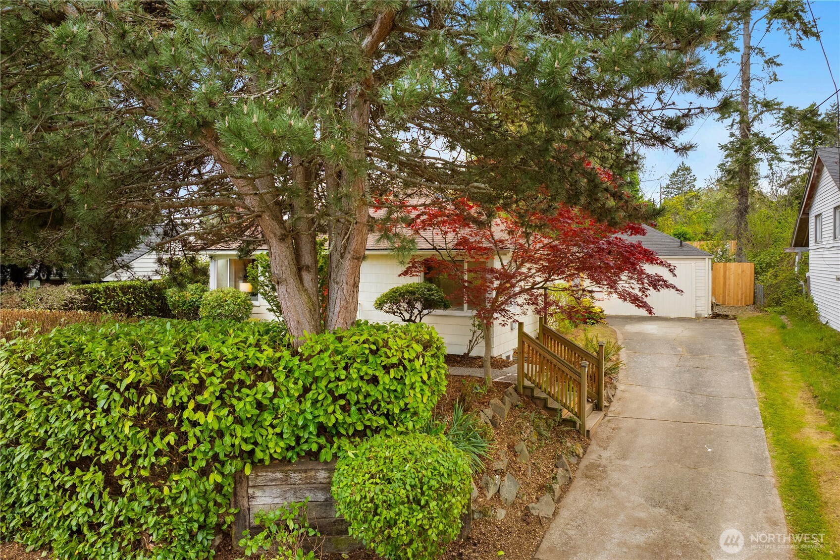 11253 35th Avenue SW Seattle WA 98146