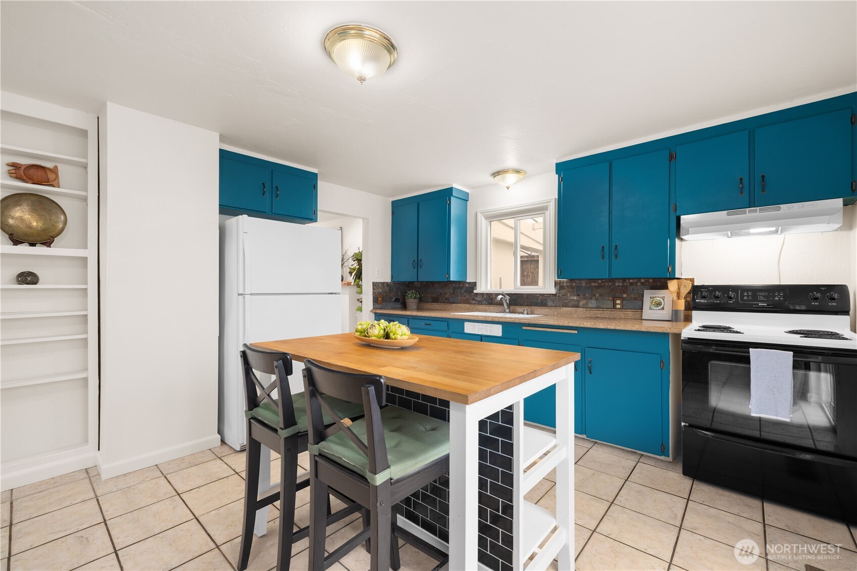11253 35th Avenue SW Seattle WA 98146