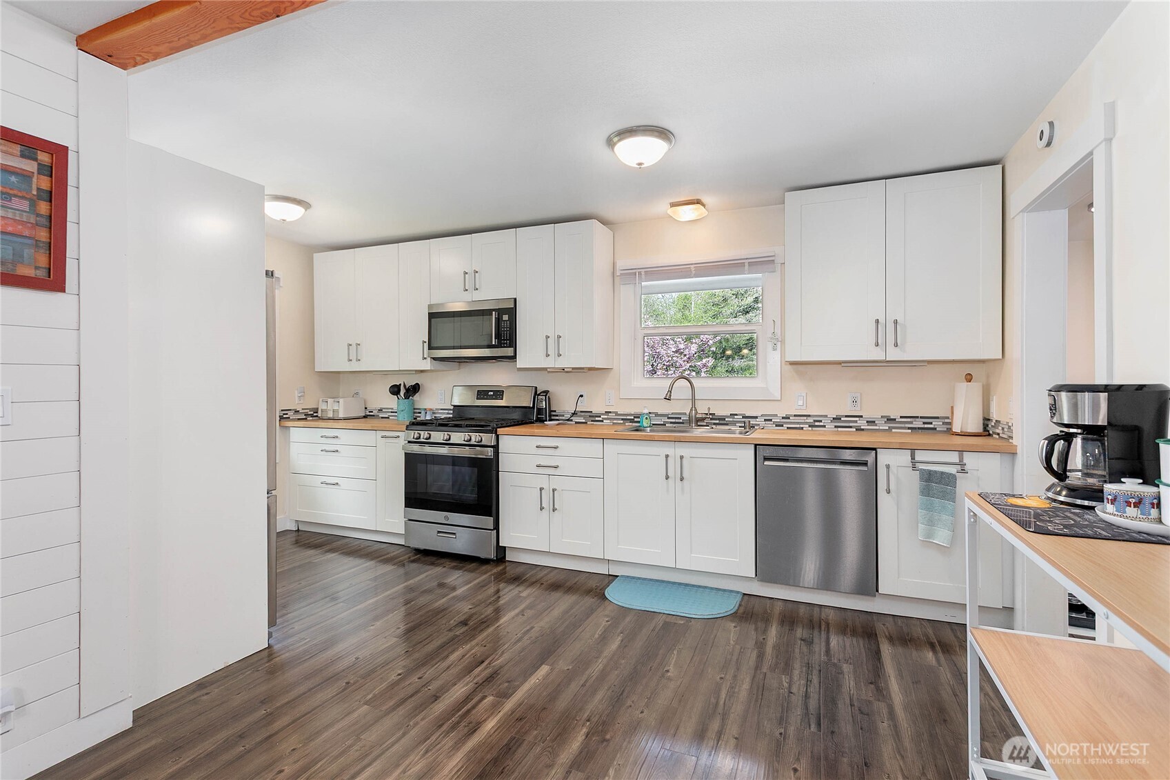 997 W Larson Road Bellingham WA 98226