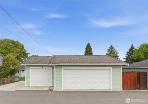 1620 Maple Street Everett WA 98201