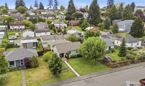 1620 Maple Street Everett WA 98201