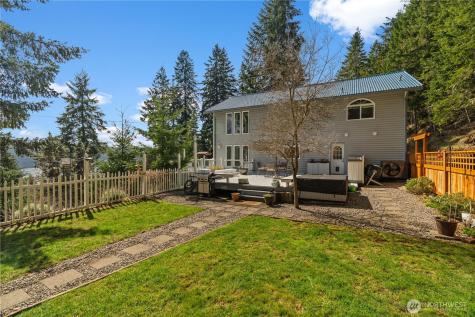 100 NE Alta Vista Drive Belfair WA 98528