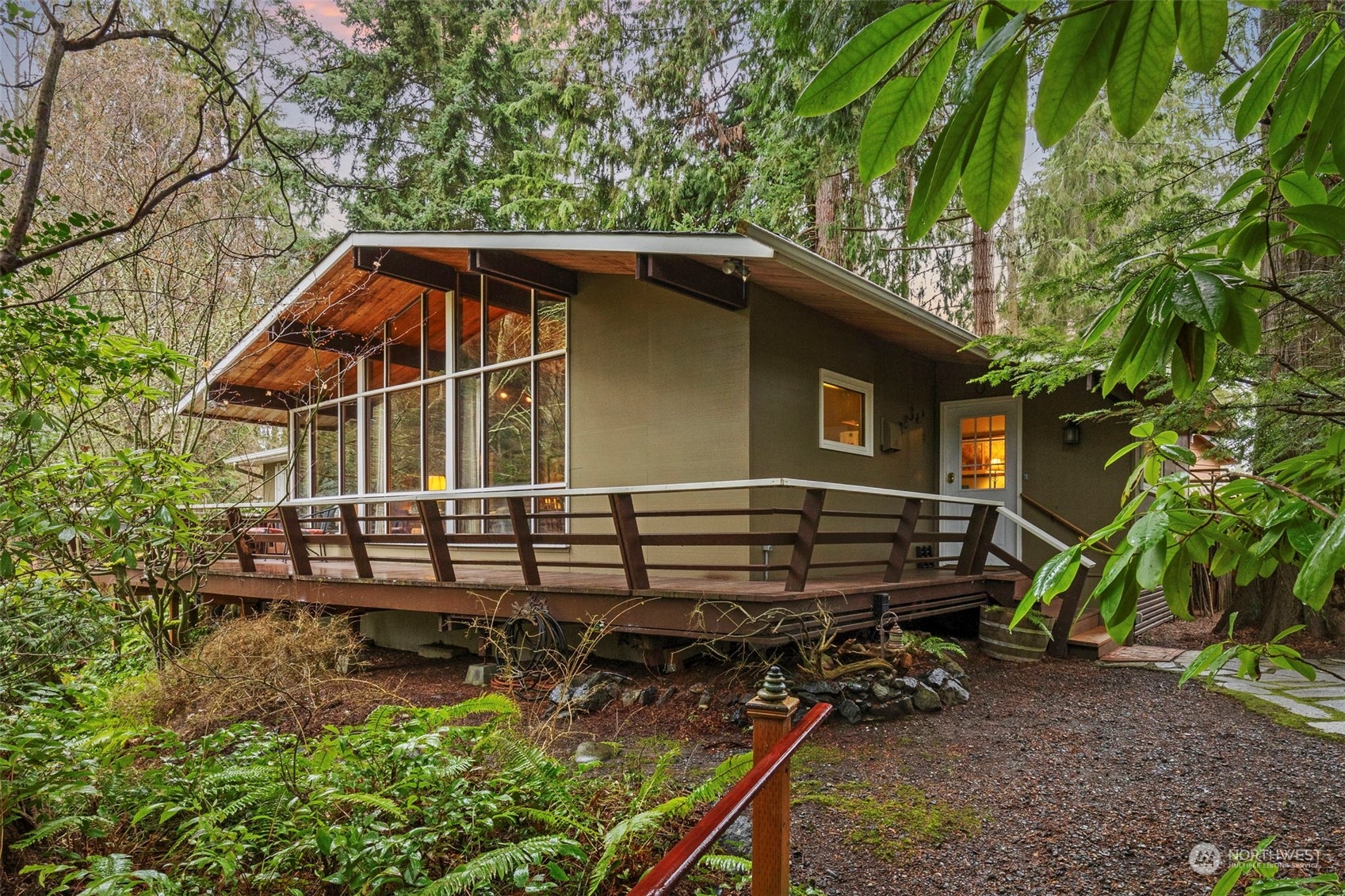 323 Dungeness Meadows Sequim WA 98382