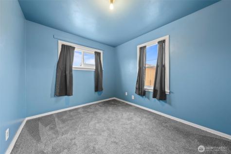 123 F Street NE Ephrata WA 98823