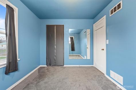 123 F Street NE Ephrata WA 98823
