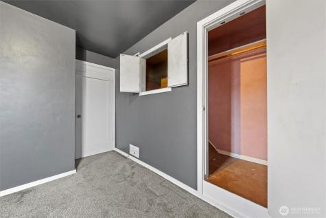 123 F Street NE Ephrata WA 98823