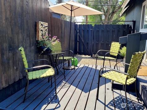 238 Castle Avenue Winthrop WA 98862