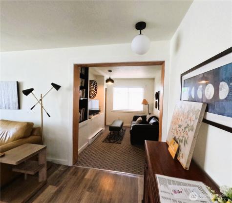 238 Castle Avenue Winthrop WA 98862