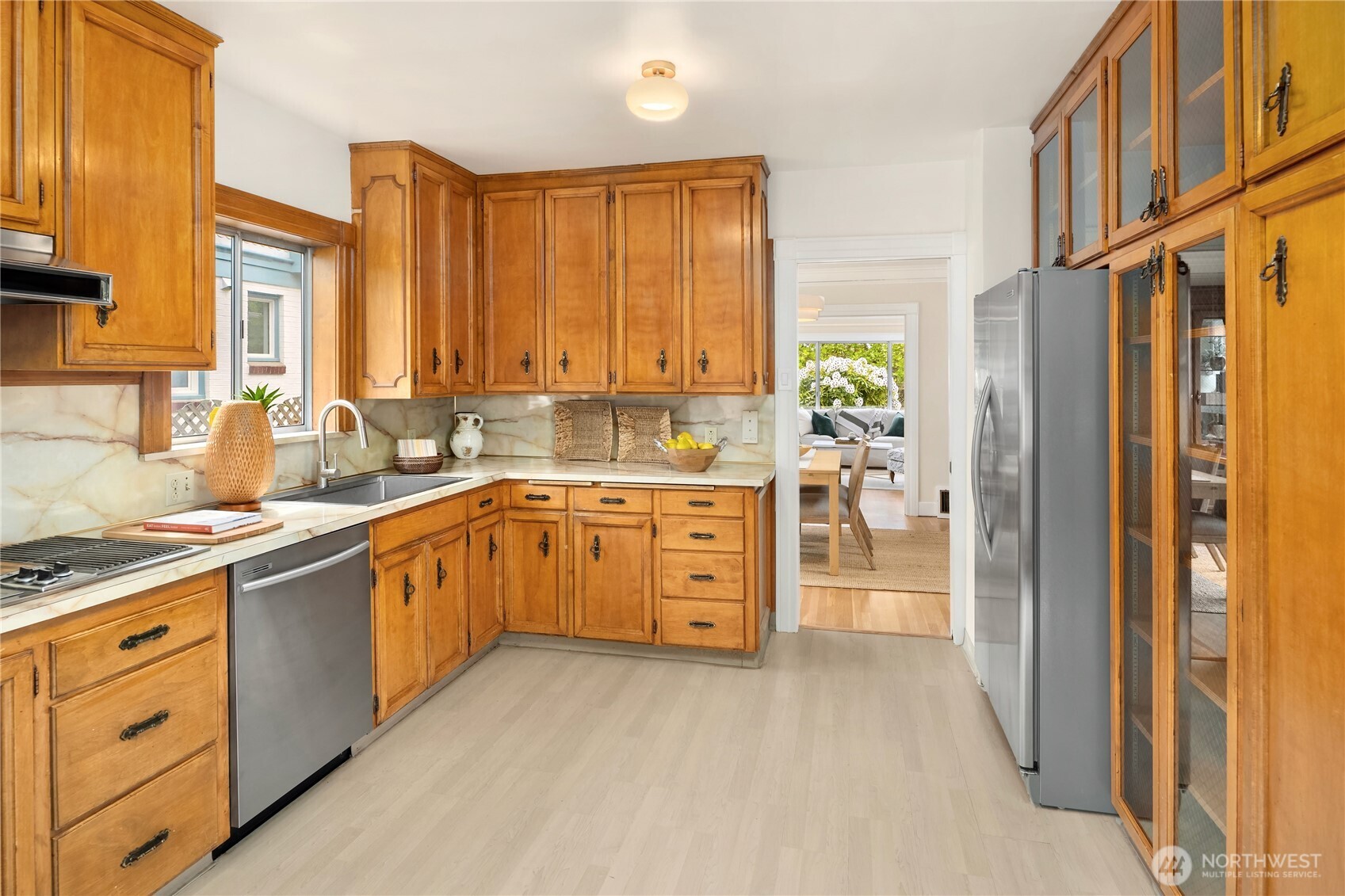 1716 N 43rd Street Seattle WA 98103