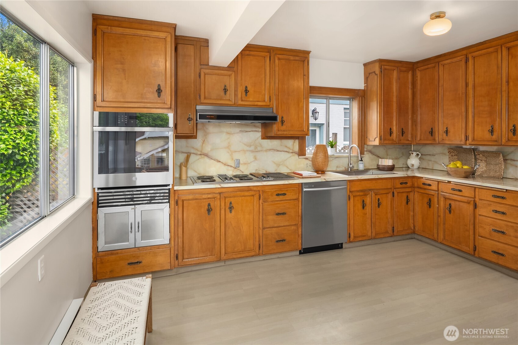 1716 N 43rd Street Seattle WA 98103