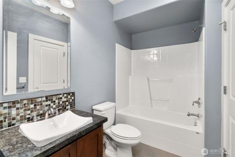 1635 Tannerwood Way SE North Bend WA 98045