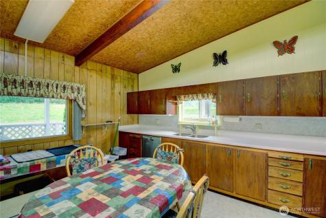 16240 Penn Road Mount Vernon WA 98273