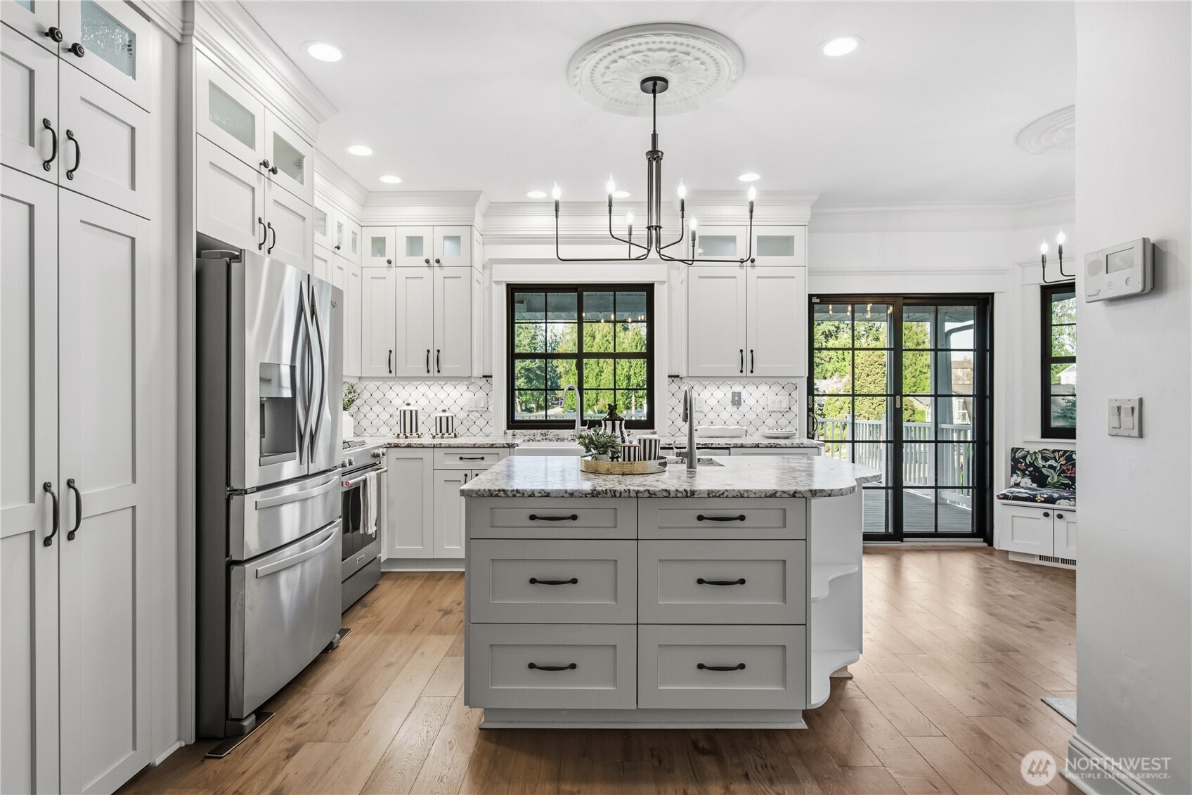 4217 Lakeridge Drive E Lake Tapps WA 98391