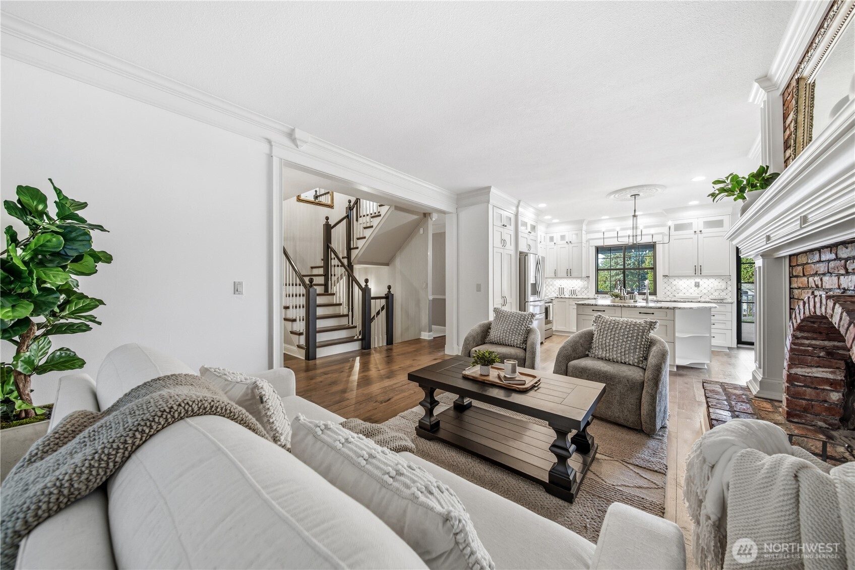 4217 Lakeridge Drive E Lake Tapps WA 98391