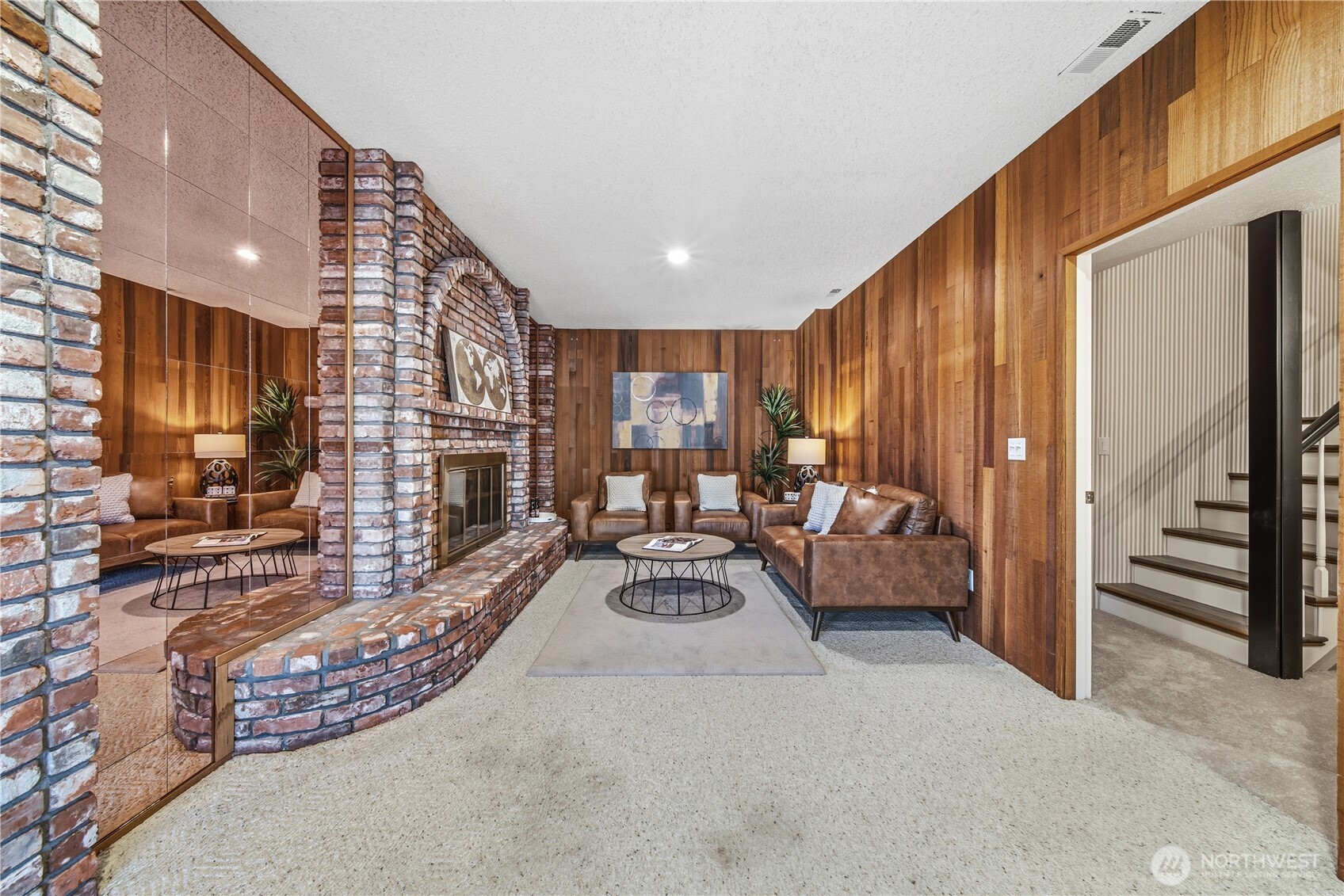 4217 Lakeridge Drive E Lake Tapps WA 98391