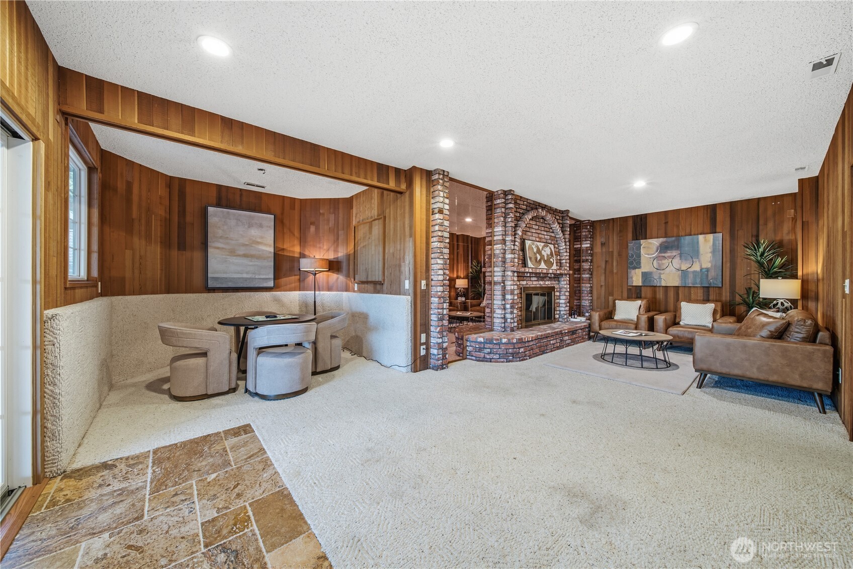 4217 Lakeridge Drive E Lake Tapps WA 98391