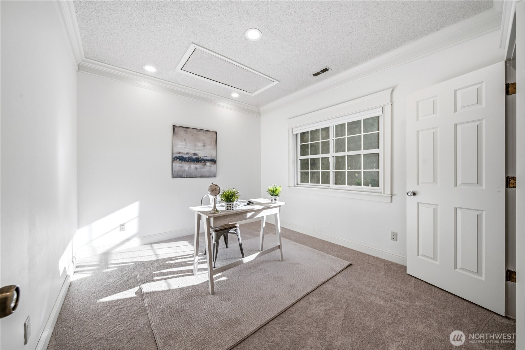4217 Lakeridge Drive E Lake Tapps WA 98391
