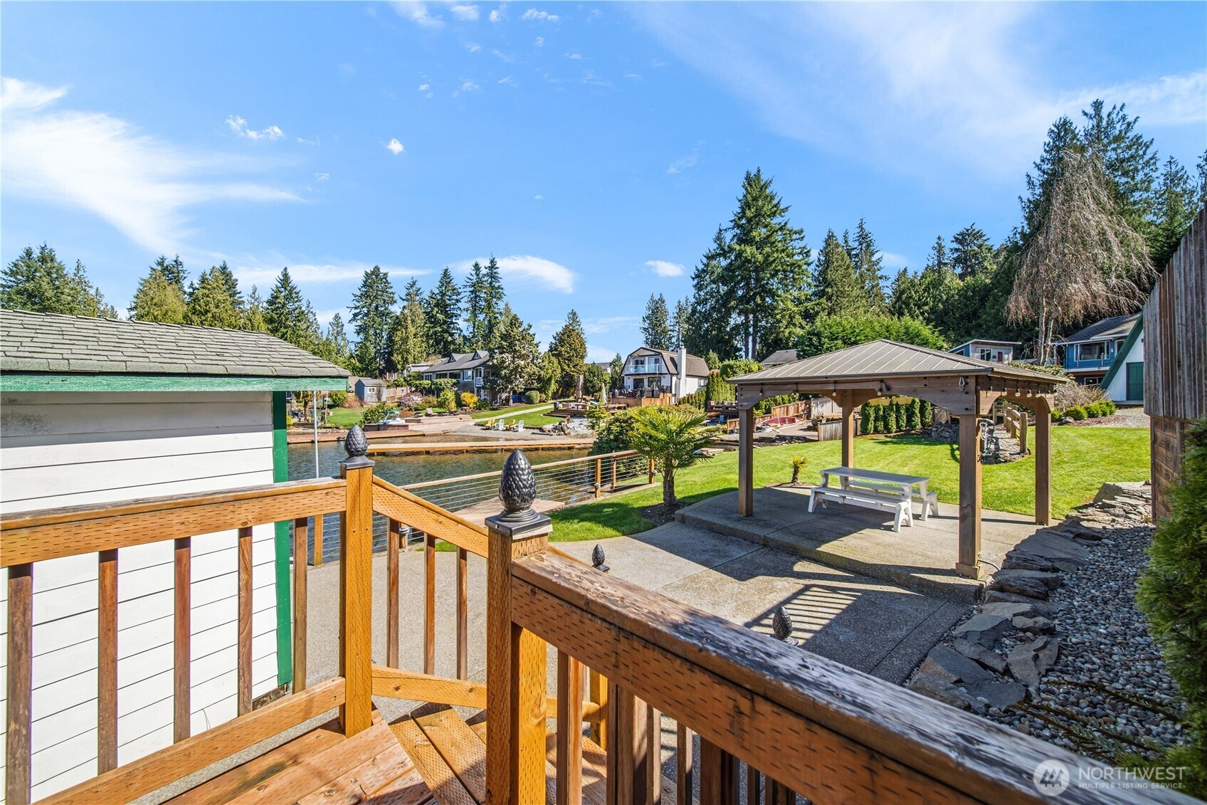 4217 Lakeridge Drive E Lake Tapps WA 98391
