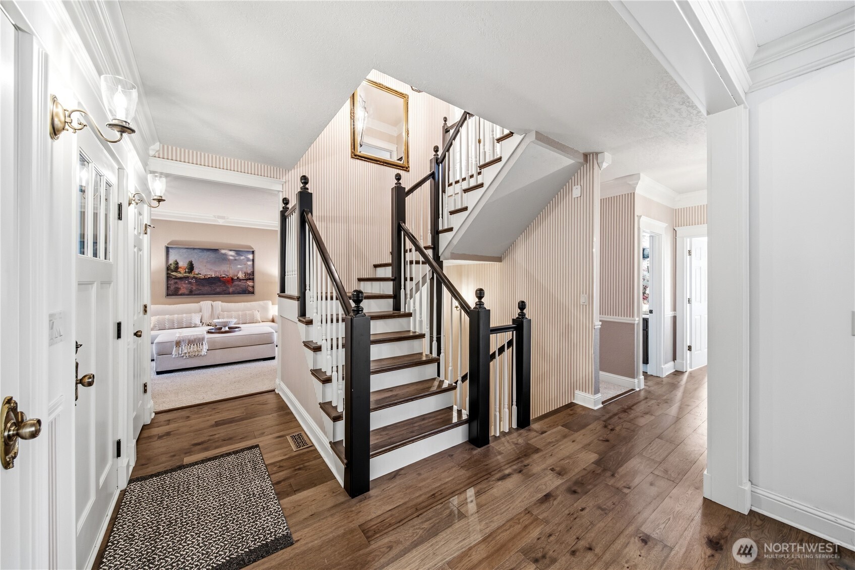 4217 Lakeridge Drive E Lake Tapps WA 98391