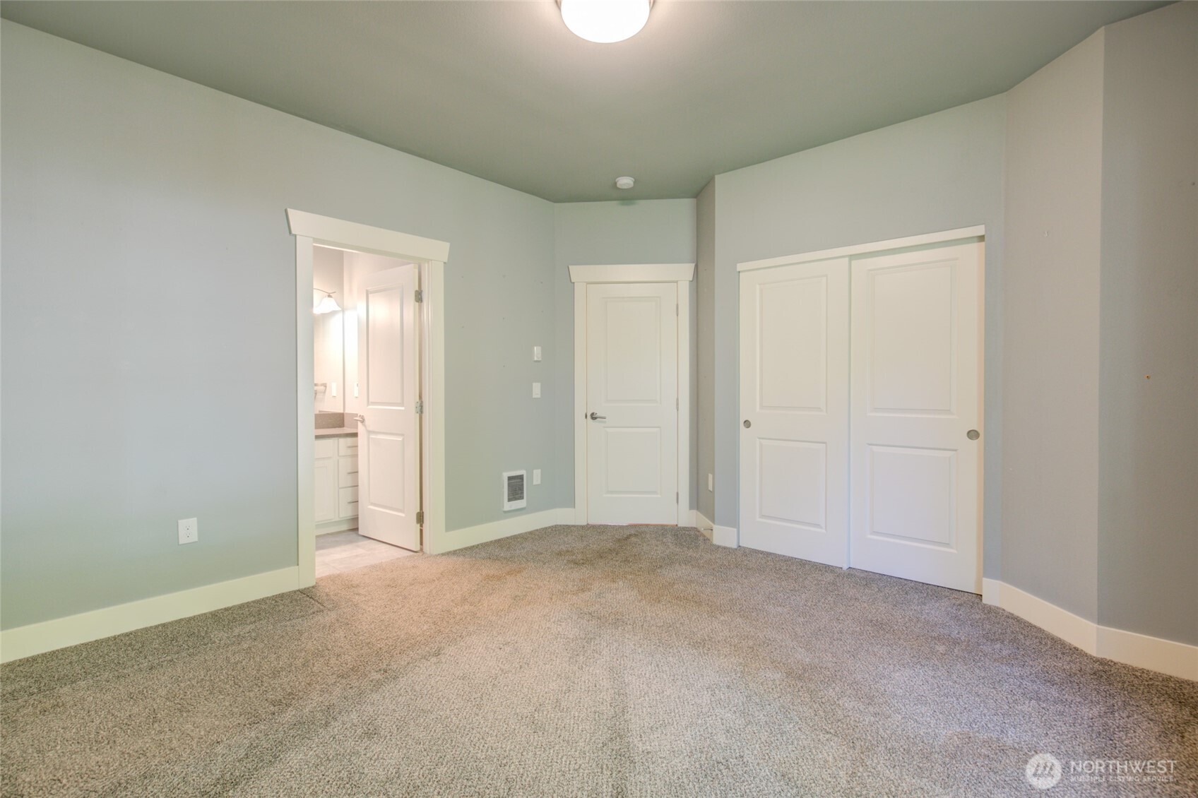 208 Fisher Avenue NE Ocean Shores WA 98569