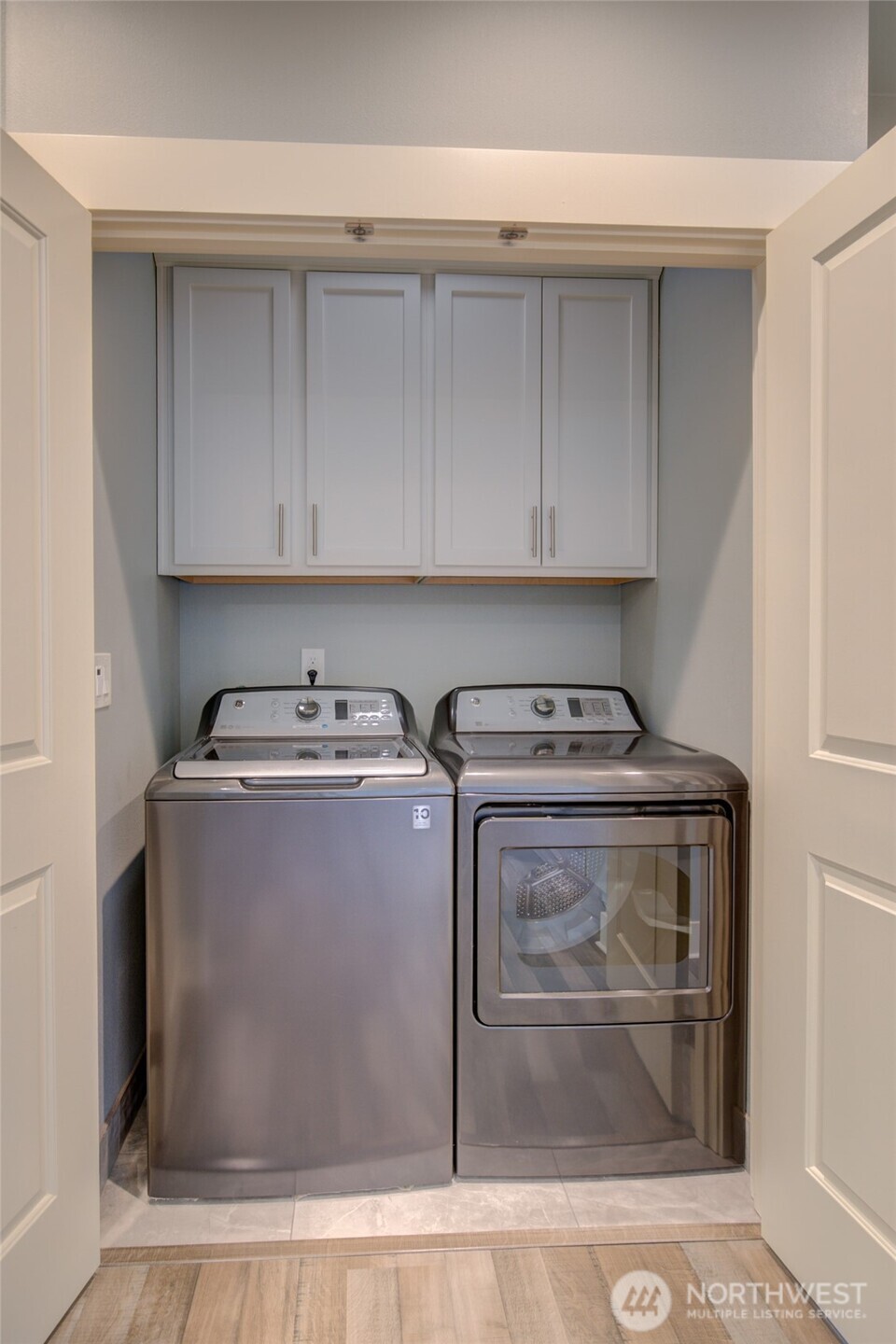208 Fisher Avenue NE Ocean Shores WA 98569