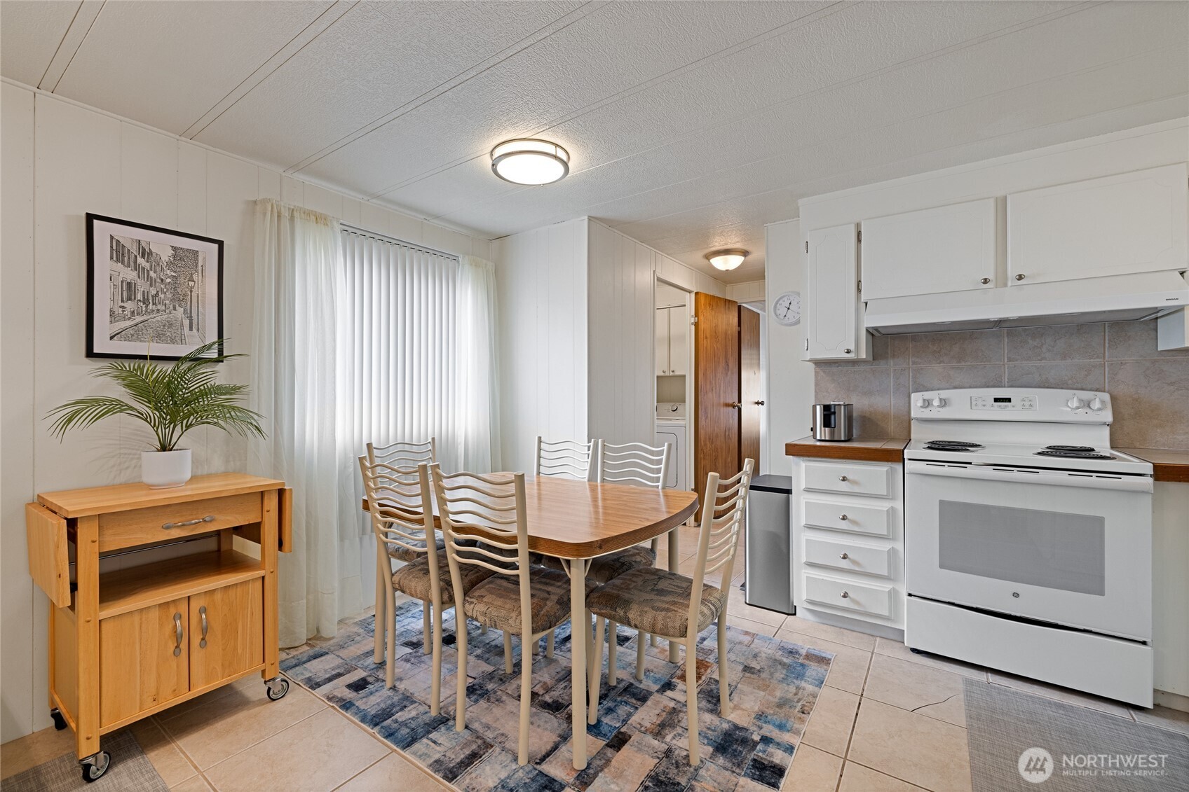 507 131st Street E Tacoma WA 98445