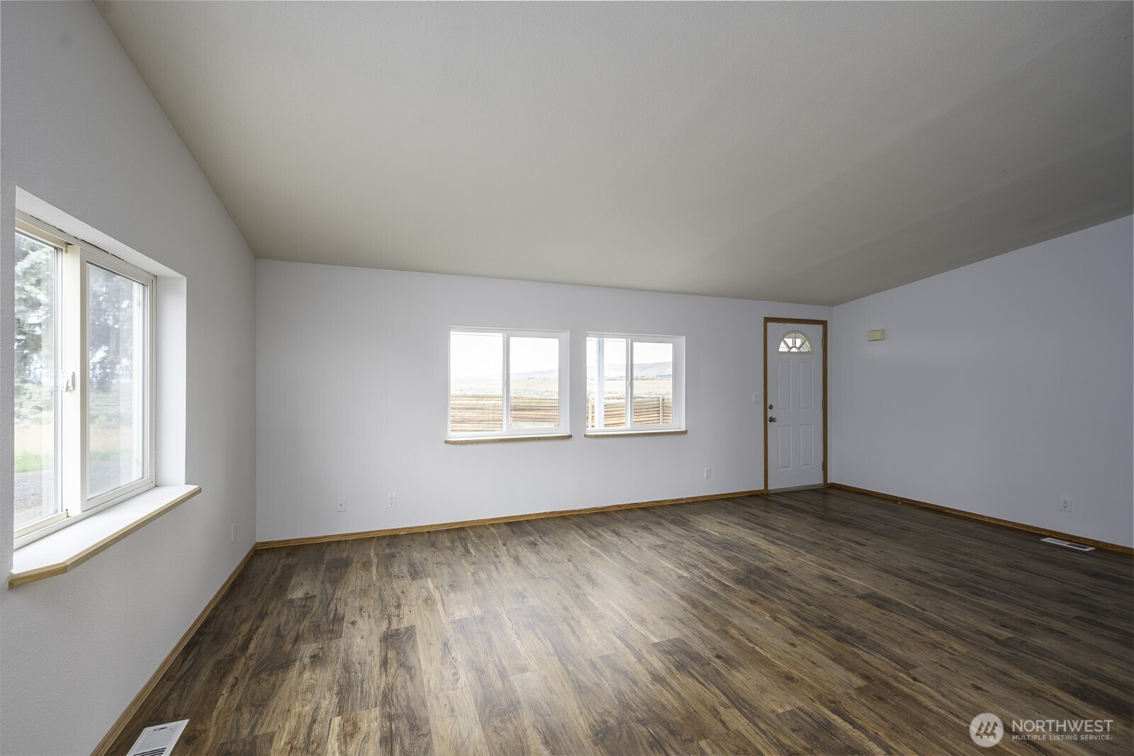 11397 Dodson Road NW Ephrata WA 98823