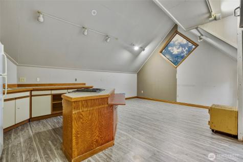 12425 137th Avenue E Puyallup WA 98374