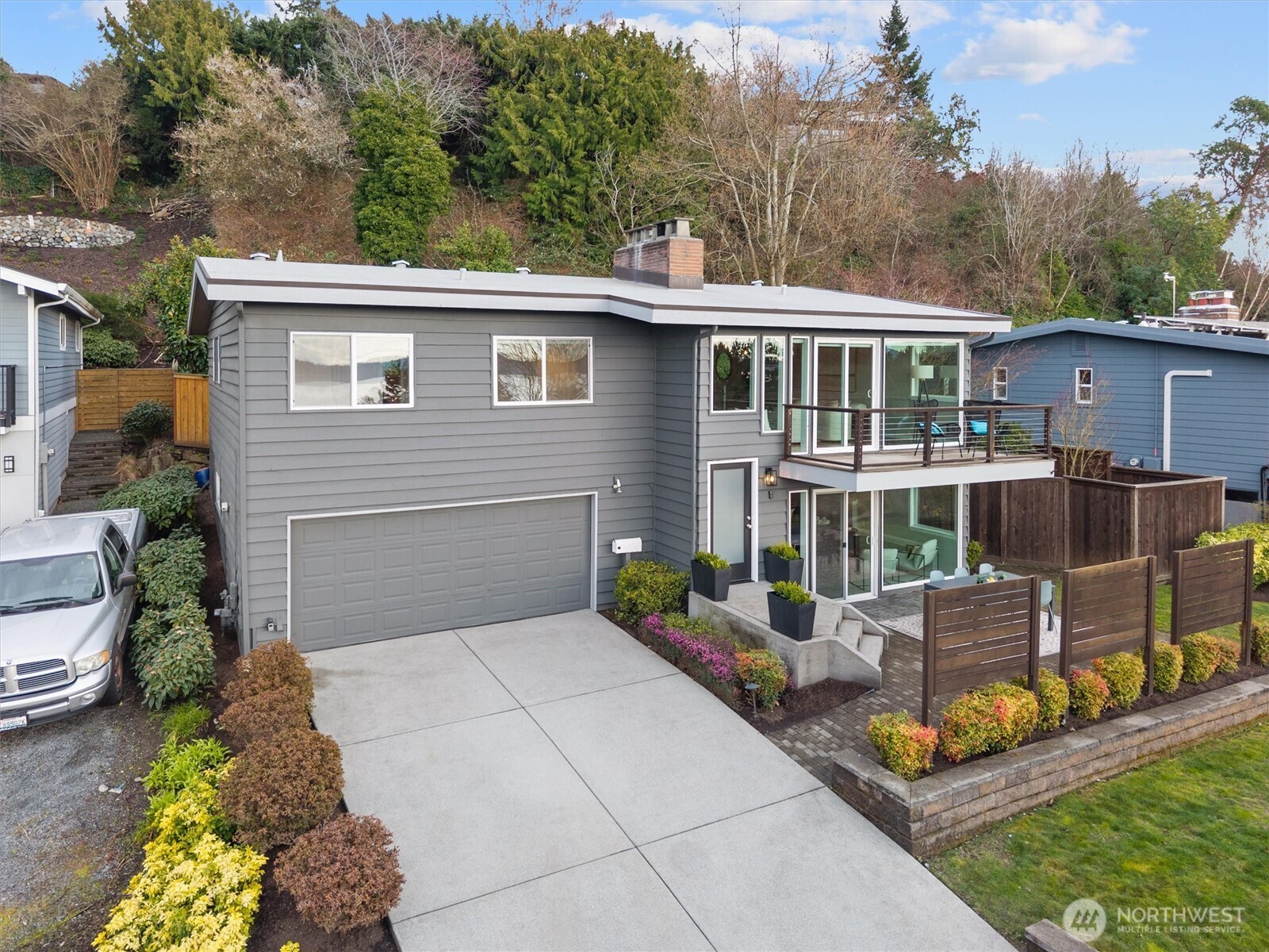 8620 Vashon View SW Seattle WA 98136