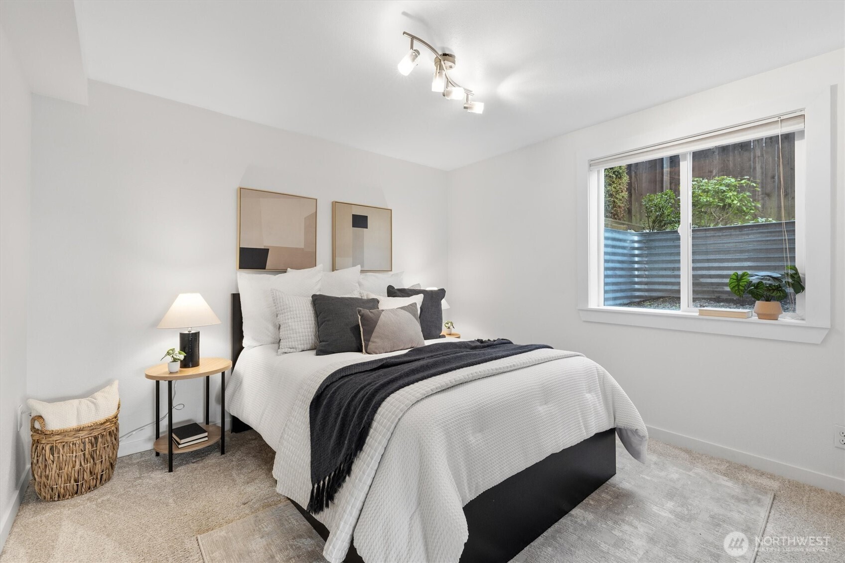 8620 Vashon View SW Seattle WA 98136