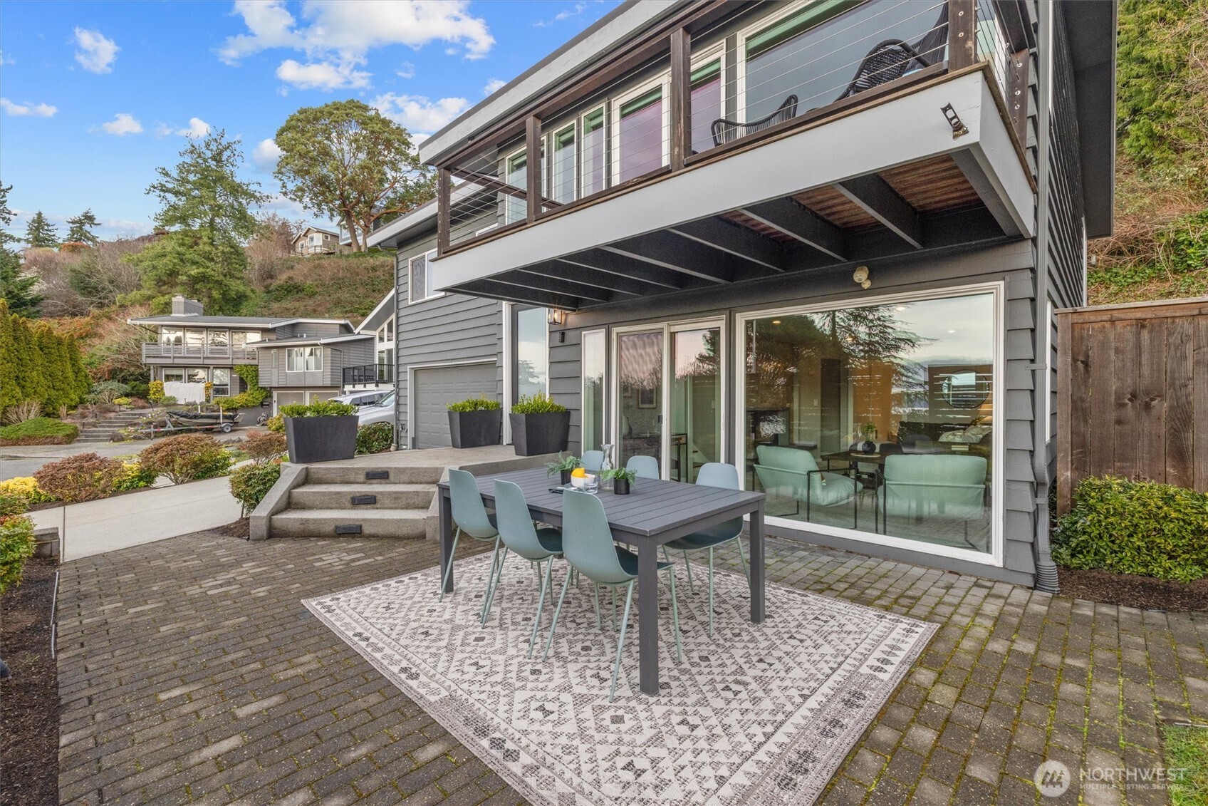 8620 Vashon View SW Seattle WA 98136