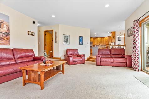 1806 Fairview Court Lynden WA 98264