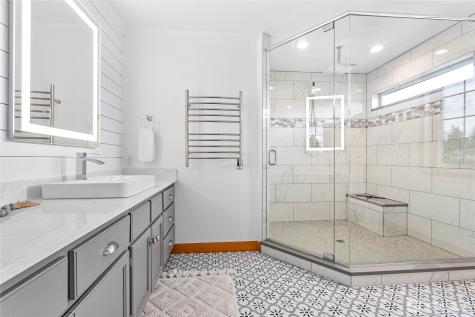 1806 Fairview Court Lynden WA 98264